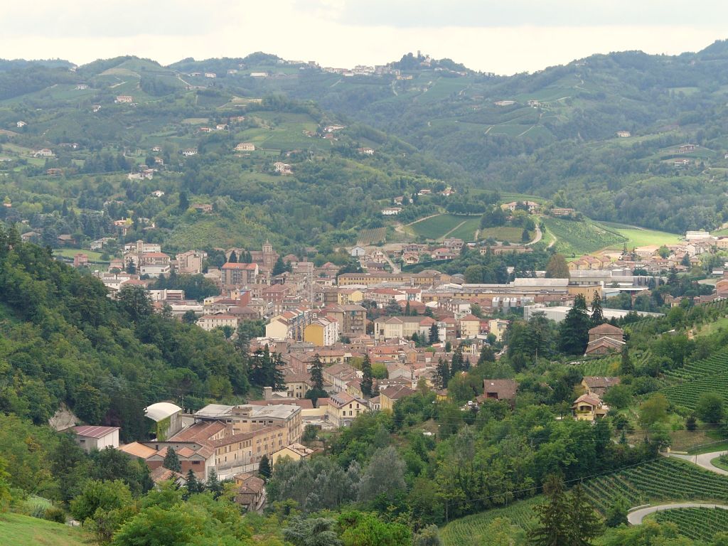 Canelli panorama