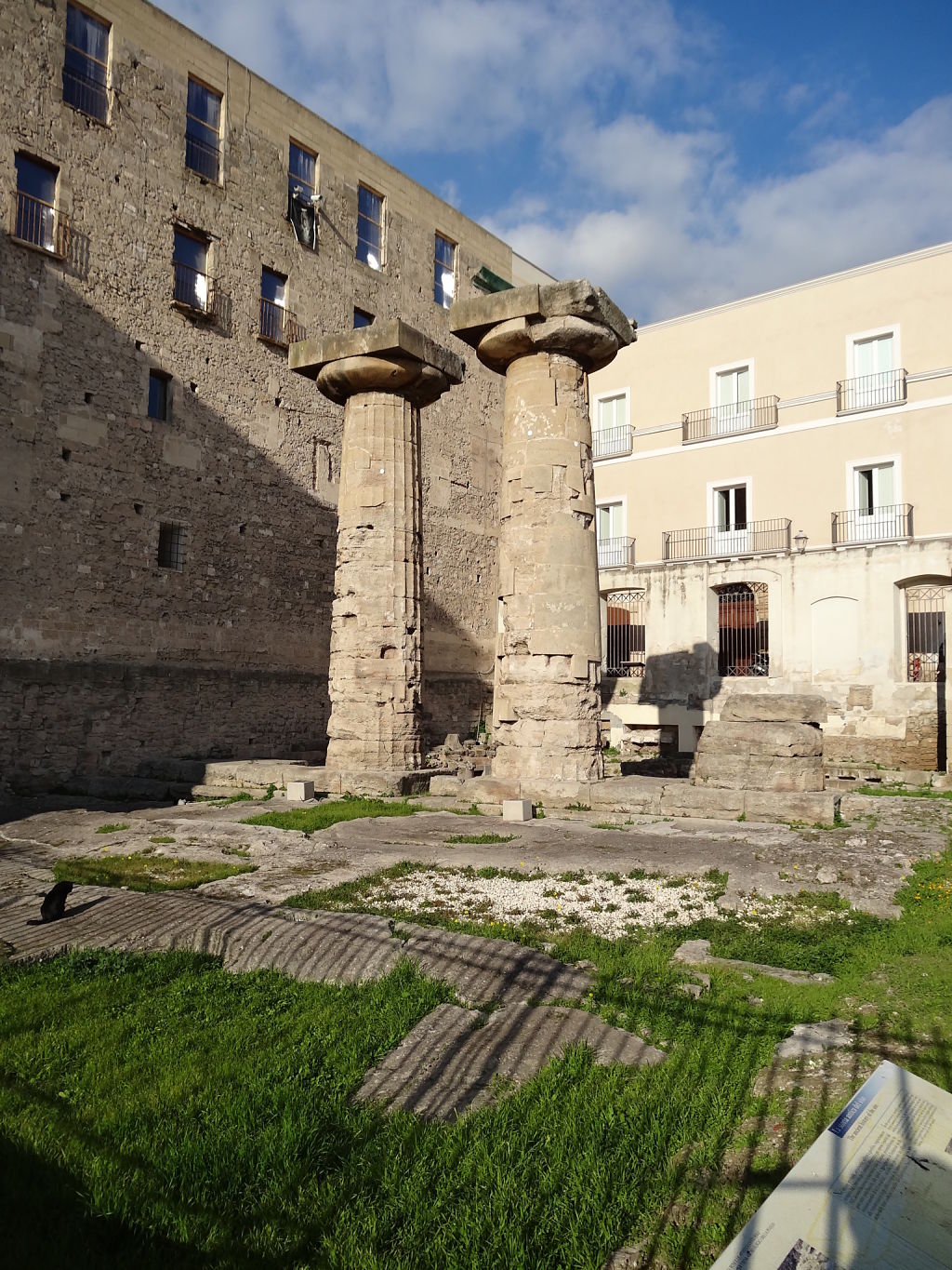 Colonne_Doriche_Taranto_