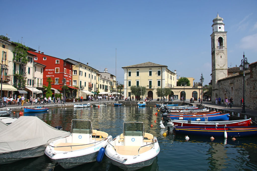 Lazise_veduta_opt