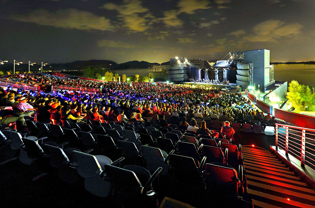 GRAN-TEATRO-GIACOMO-PUCCINI-TORRE-DEL-LAGO-foto-Cespa visdomini_opt