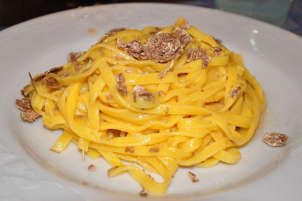 Tagliatelle tartufo bianco 