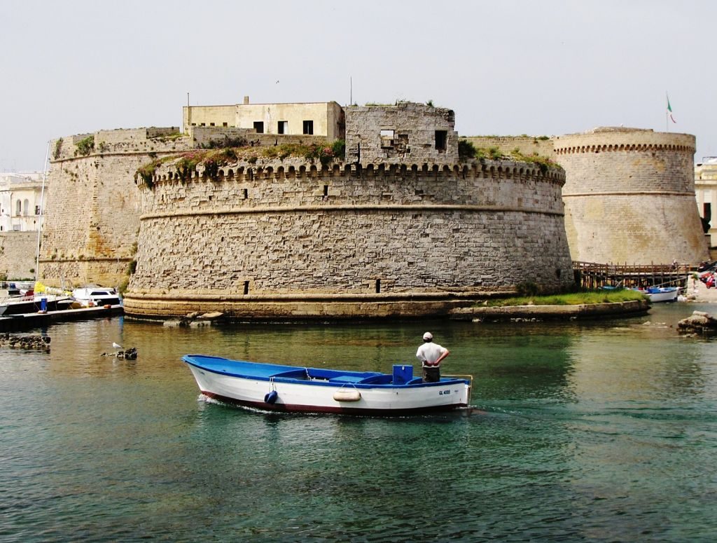 Gallipoli_-_Castello_Aragonese_opt