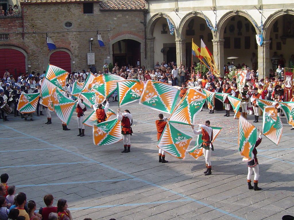 castiglion fiorenti palio dei rioni_opt