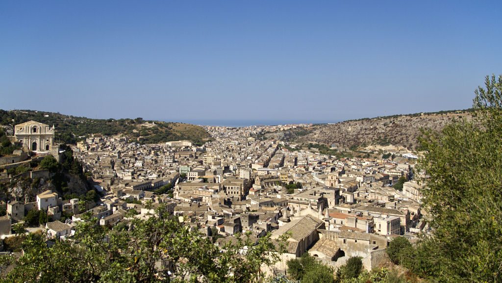 Scicli,_Ragusa,_Italy_opt