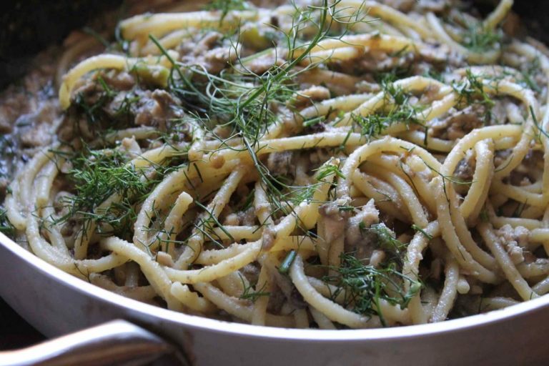 Pasta Con Finocchietto Selvatico E Mollica